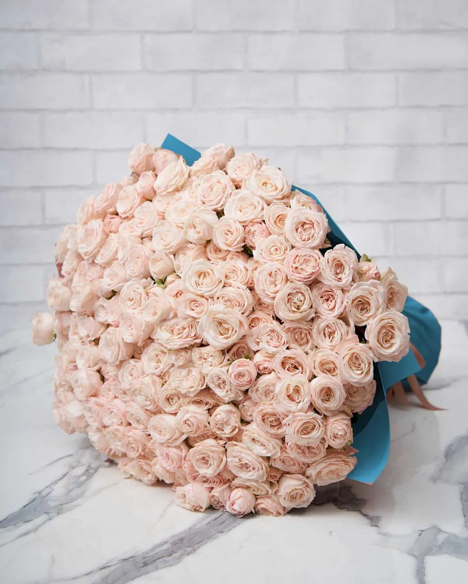 love bouquet blue wrapping