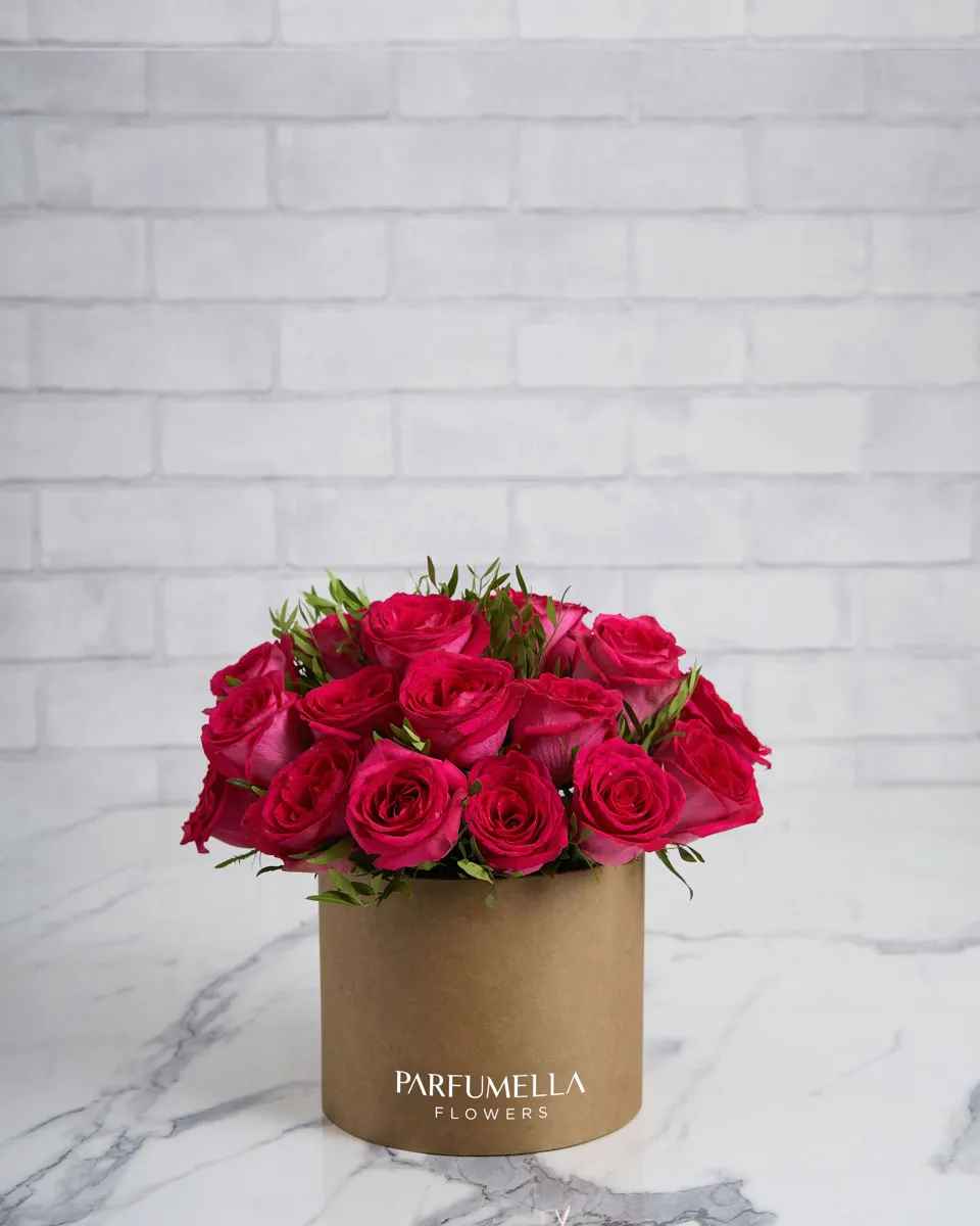 Fuchsia Rose Love medium Brown