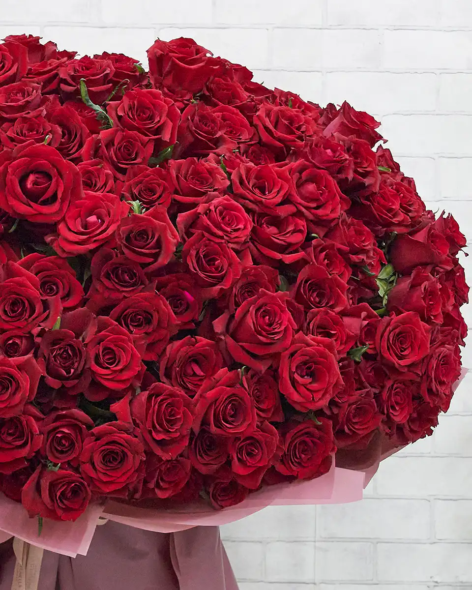 365 Roses of Love Side