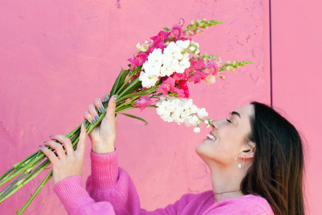 Perfect Flowers For Your Anniversary UAE Dubai