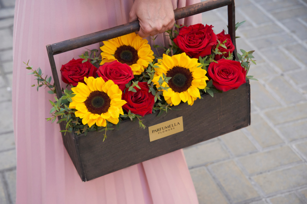 Top 10 Budget Friendly Flower Arrangements To Send In Dubai UAE