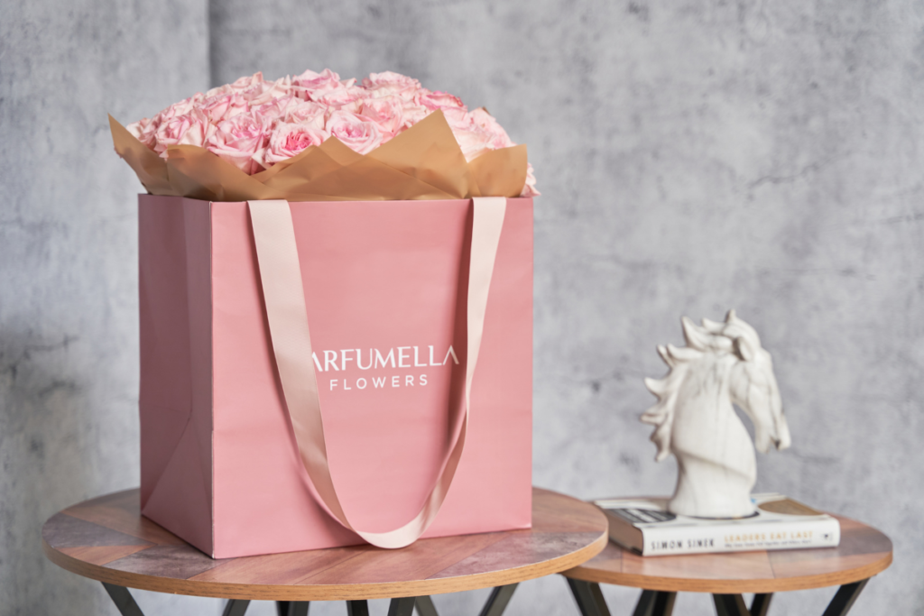 Minimalist Florist Arrangement Dubai That Look Luxurious On A Budget 