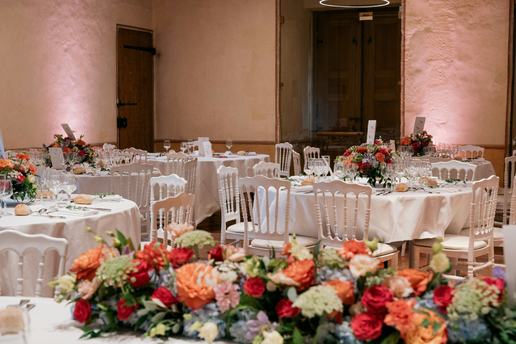 Affordable Floral Centerpieces for UAE Dubai Weddings