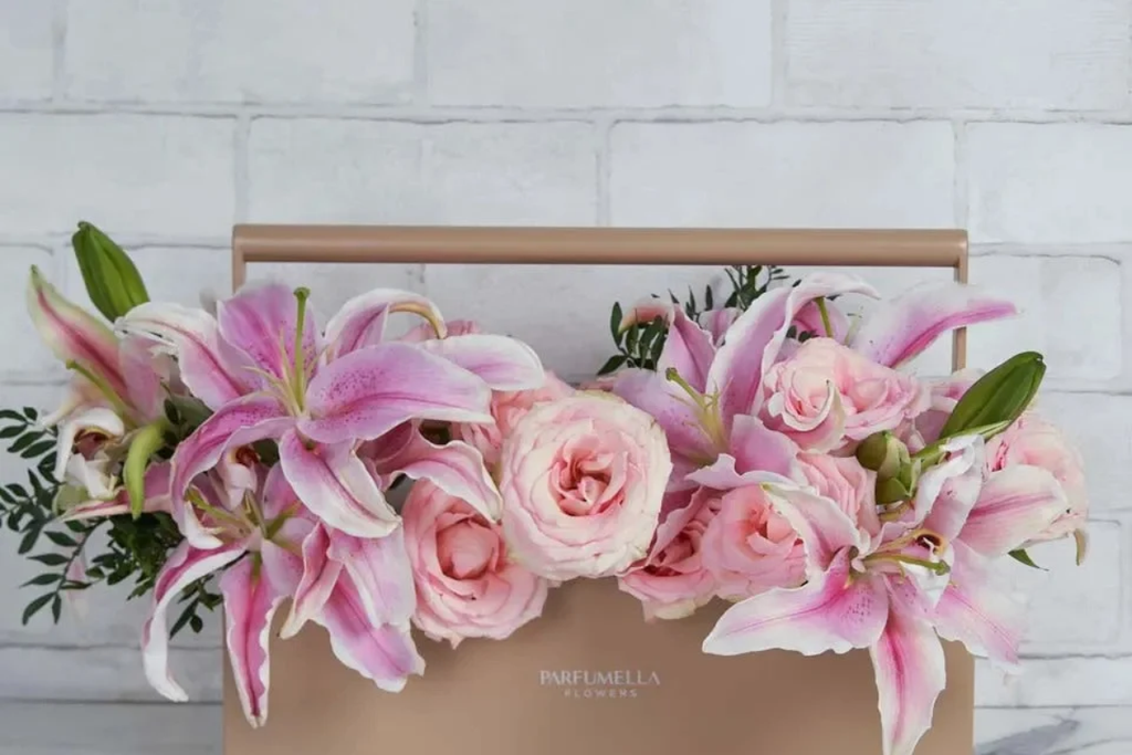 How to Order Flowers From Abroad in the UAE